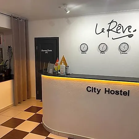 بيت شباب Le Reve