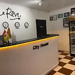 Le Reve אכסניה *
