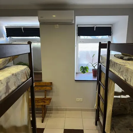 Le Reve Hostel